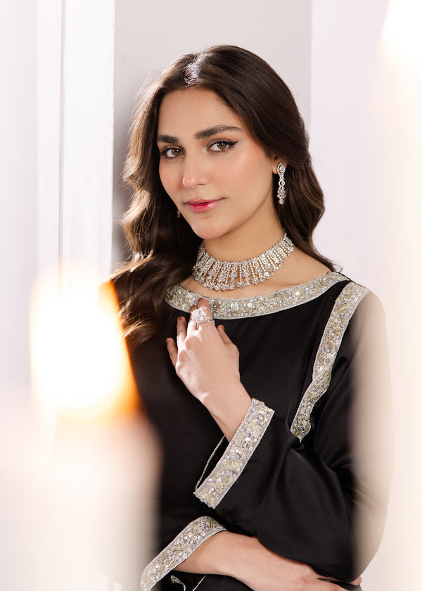 BLACK SILK SUIT ALS15