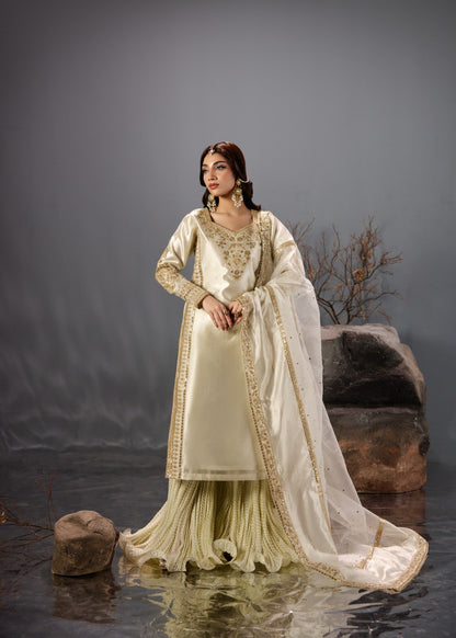 GOLD TISSUE SUIT ALS05