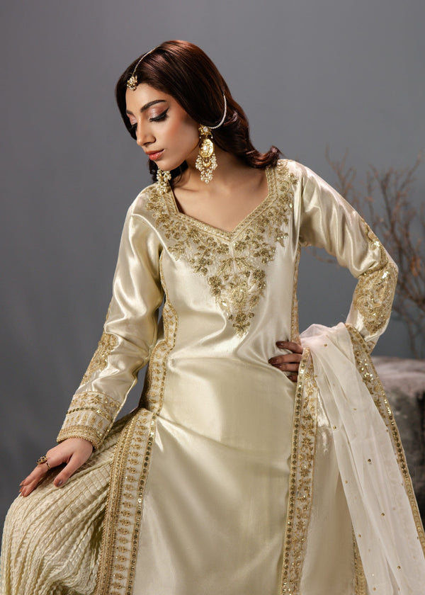 GOLD TISSUE SUIT ALS05