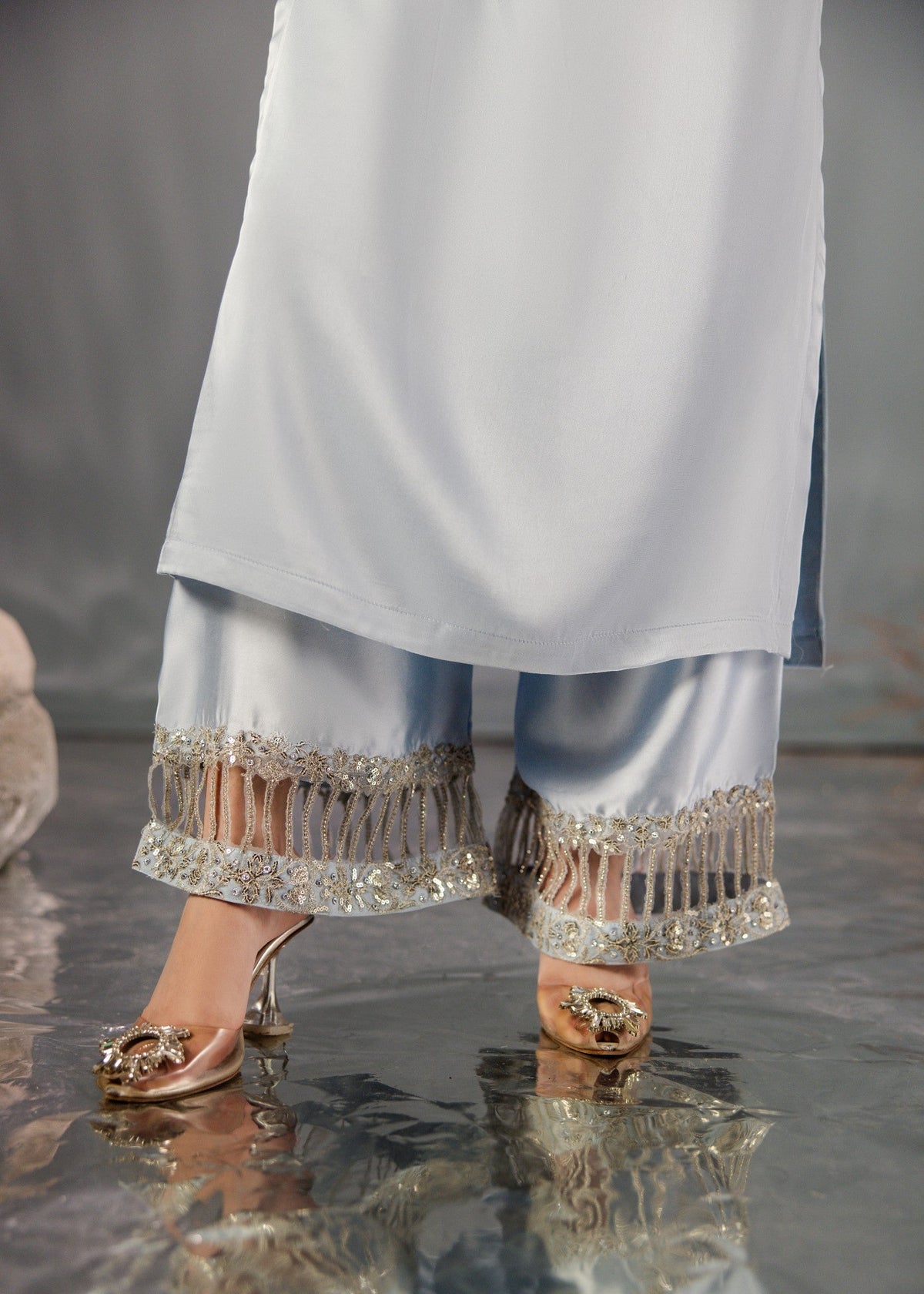LIGHT BLUE SILK SUIT ALS01