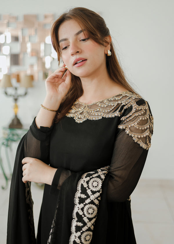 ALL001 BLACK MAXI