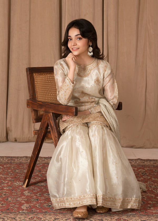 Off White gharara set ALT403