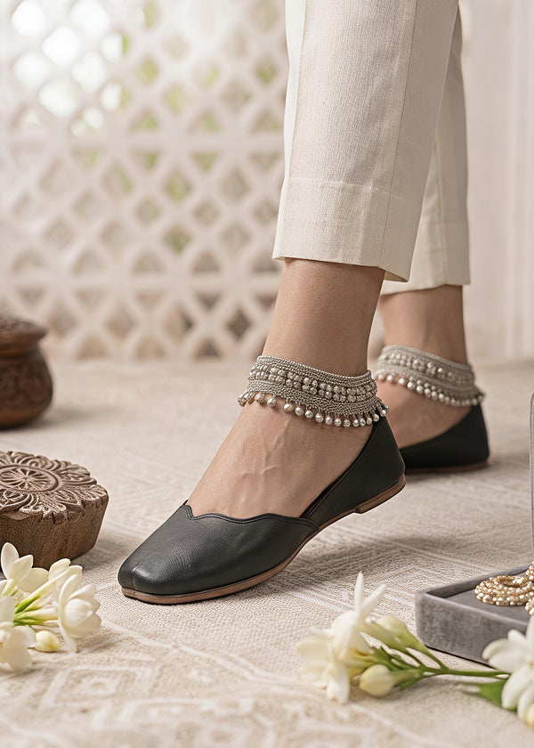 Black leather khussa ALK05