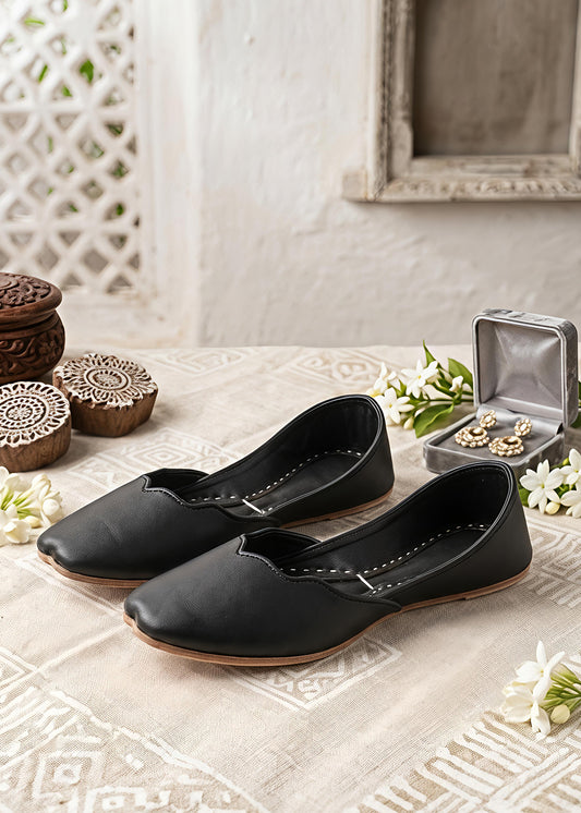 Black leather khussa ALK05