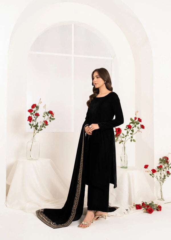 SOLID VELVET SUIT WITH SHAWL ALL060