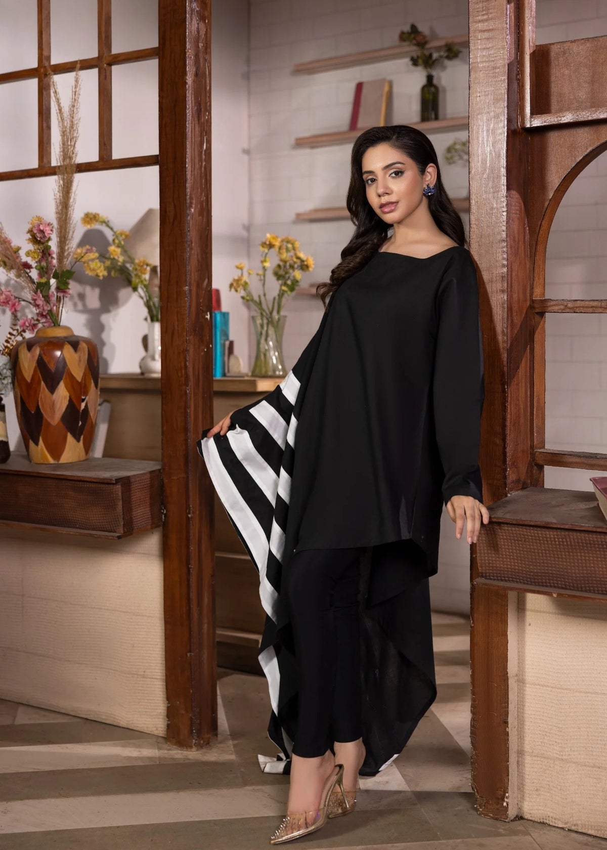 black kaftan alb899