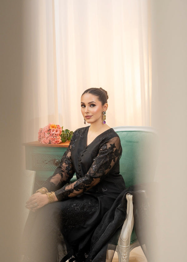 Black rawsilk suit ALL305